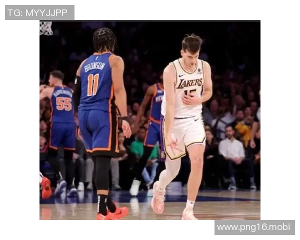 腿筋拉伤虚惊一场！东契奇逃过一劫，湖人却迎甜蜜烦恼，里夫斯发言透露真相